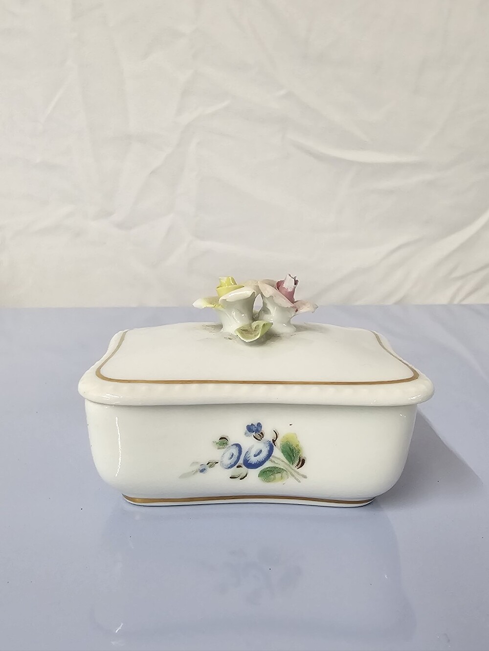 Neundorf Germany Porcelain Miniature Trinket Box